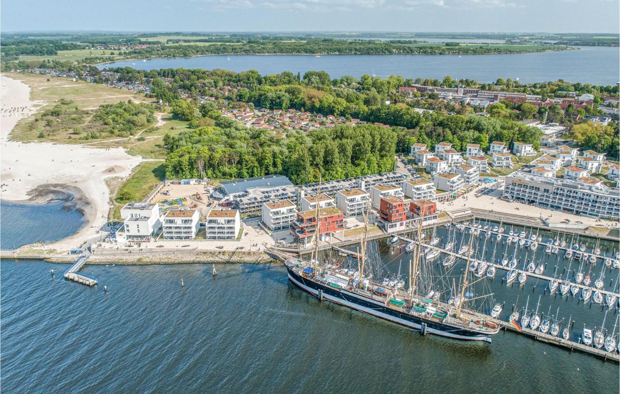 Awesome Apartment In Luebeck Travemuende With Wifi Exterior foto